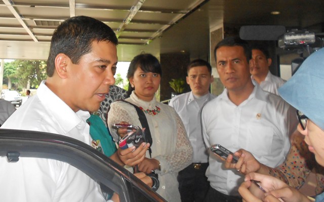 Menpan Temui Mentan Tepis Isu Restrukturisasi Organisasi di Kementan